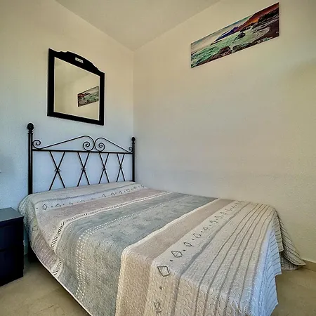 Castillo De La Duquesa By Homing Apartment